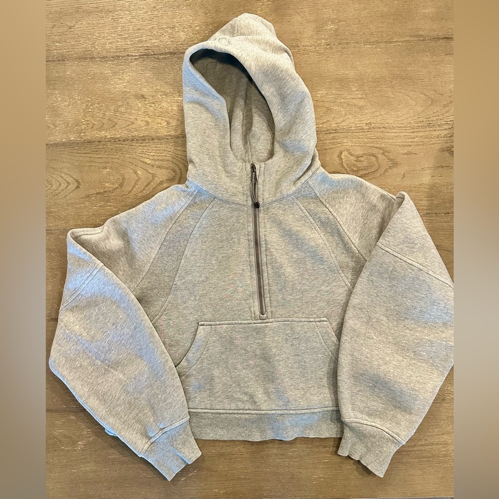 lululemon athletica scuba Gray half-zip Hoodie, size 10